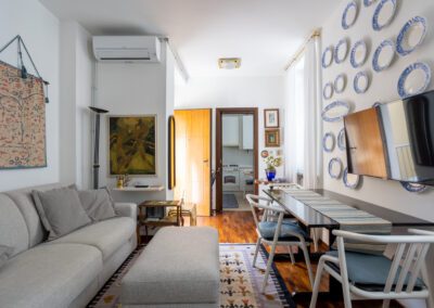 ARONA – VIA CAVOUR